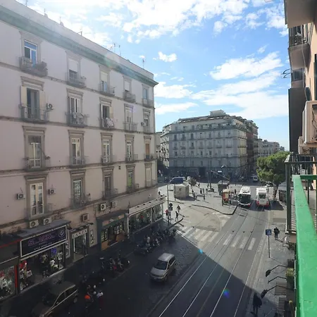 Garibaldi 101 Nápoles