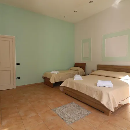 Garibaldi 101 Bed and breakfast *