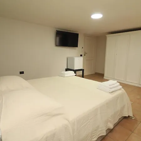 Garibaldi 101 Bed and breakfast *